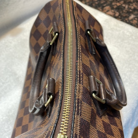 Authentic Louis Vuitton Speedy 25 Damier ebene - Picture 5 of 12